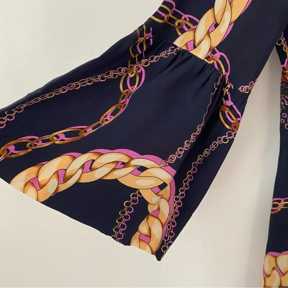 Tyler Boe NWTs Navy Blue Silk Chain Print Blouse size small